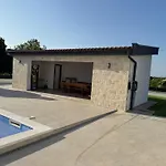 Karla Sibenik Konjevrate