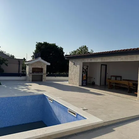 Villa Karla Luxury Pool Villa Near Sibenik & Krka Konjevrate