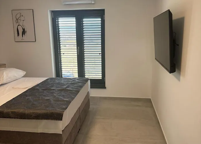 Karla Sibenik Villa *