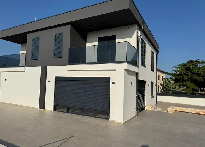 Karla Sibenik Konjevrate