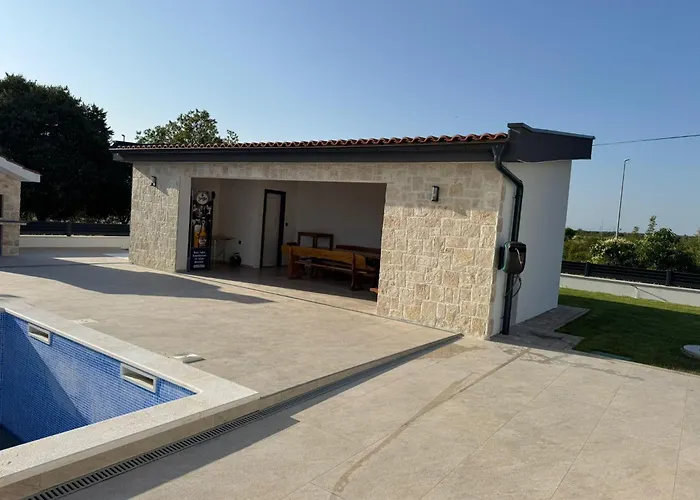 Karla Sibenik Konjevrate